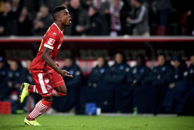 中国女篮出征奥运预选赛 大年初一对阵法国队