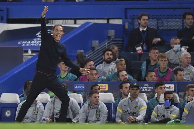 冯莱重返上海男篮 与费雷尔成新赛季外援搭档